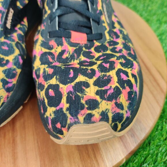 Brooks Launch GTS 9 Womens Size 11 Cheetah Print Running Sneakers 1203731B747 - Picture 8 of 14